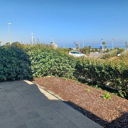 Appartement Rez-De-Jardin, Front De Mer, 4 Pers, Calme, Wifi Gratuit - Fr-1-465-46 Merville-Franceville-Plage Eksteriør billede