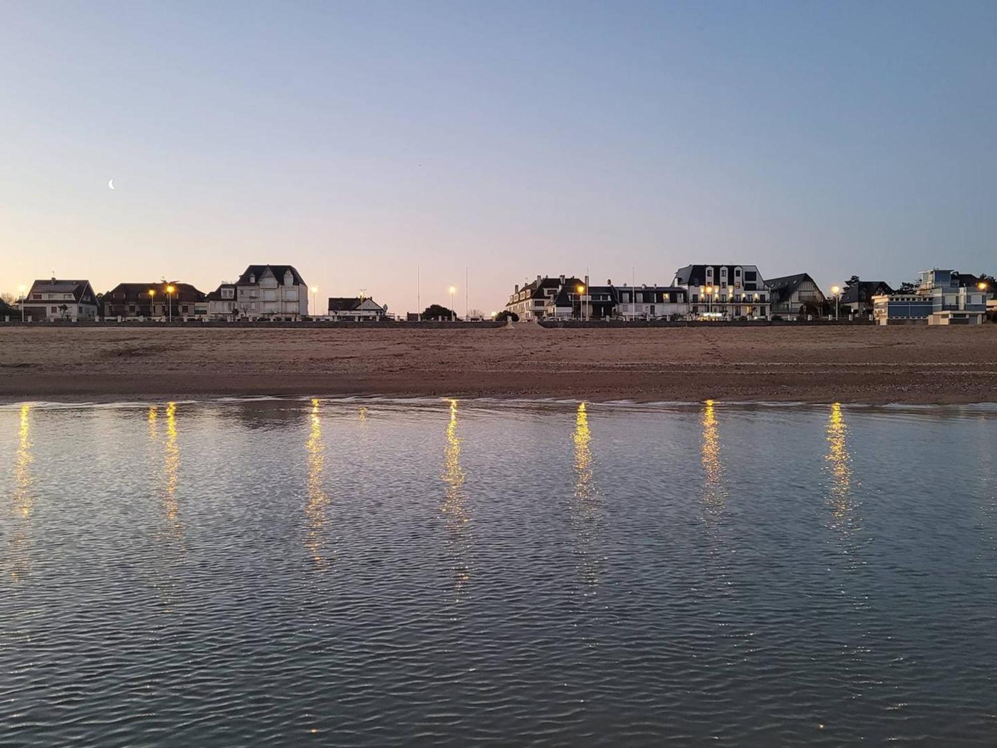 Appartement Rez-De-Jardin, Front De Mer, 4 Pers, Calme, Wifi Gratuit - Fr-1-465-46 Merville-Franceville-Plage Eksteriør billede